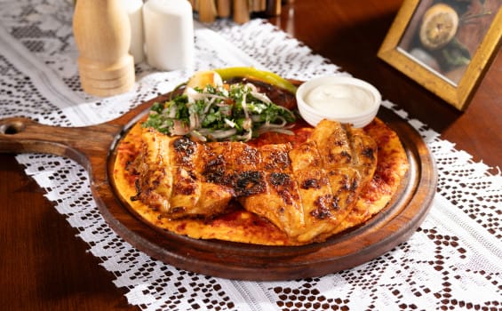 نصف دجاجه مشويه
